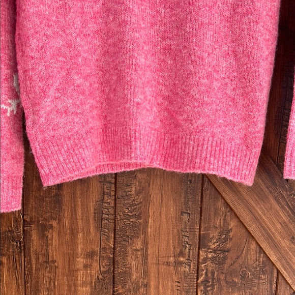 Pink Heart Pattern Hoodie Sweater - Picture 9 of 12